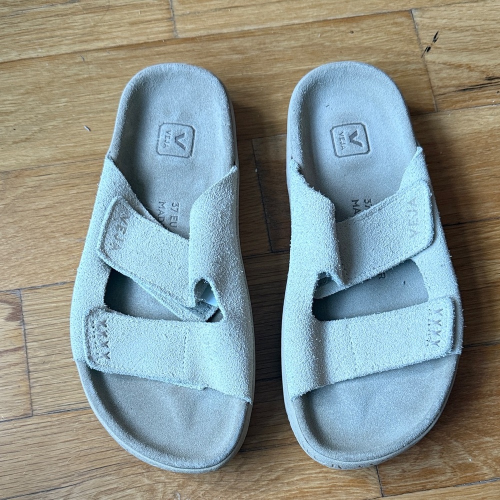 Veja sandals